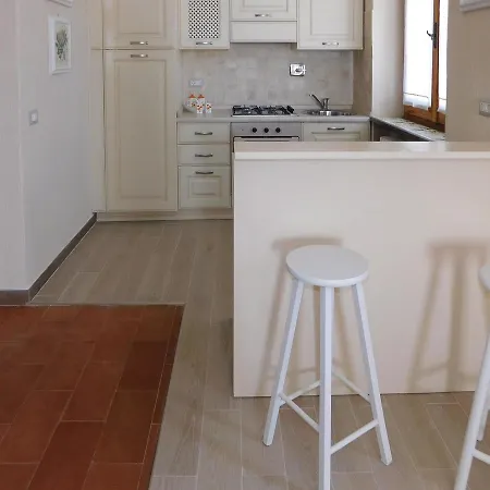 Four-bedroom Holiday In Spello * Collepino