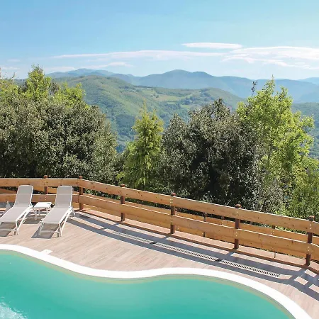 Four-bedroom Holiday In Spello Feriehus